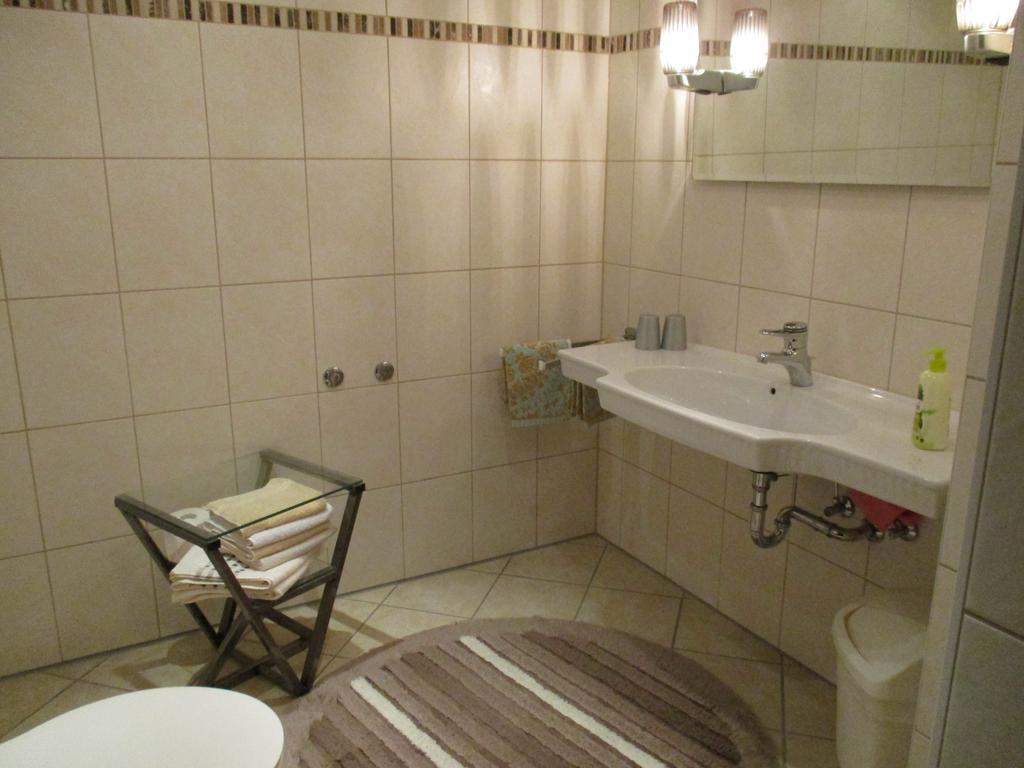 Pension Altenbeck & Ferienwohnung Winterberg Pokoj fotografie